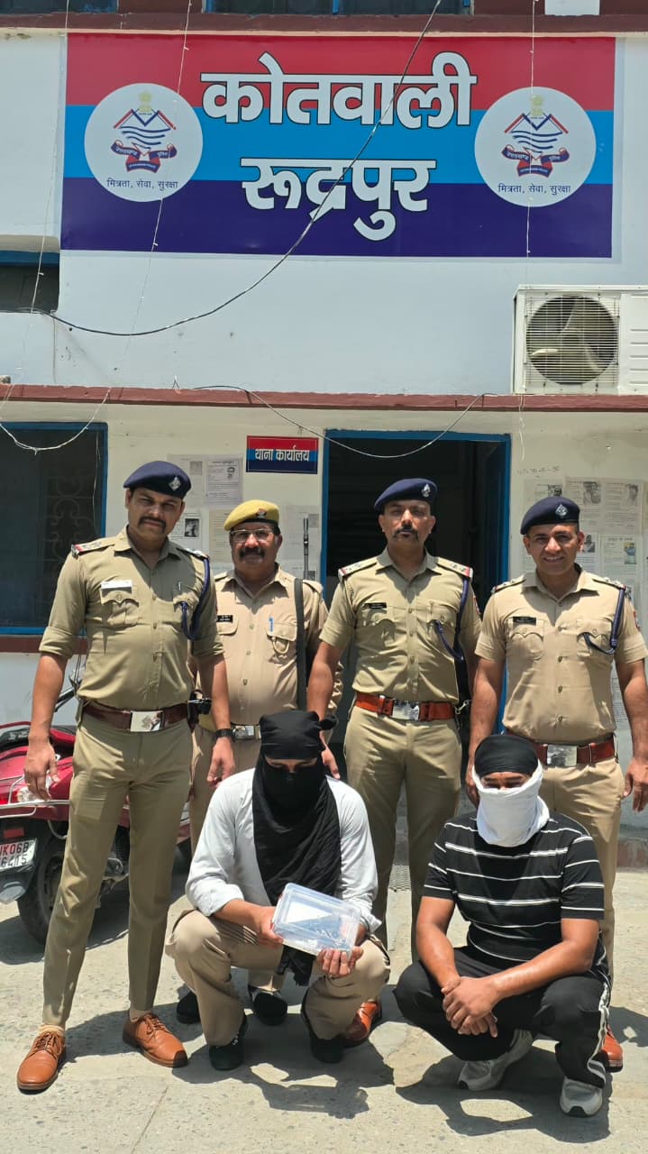 पिस्टल के बल पर दहशत फैलाने वाले दो आरोपी गिरफ्तार