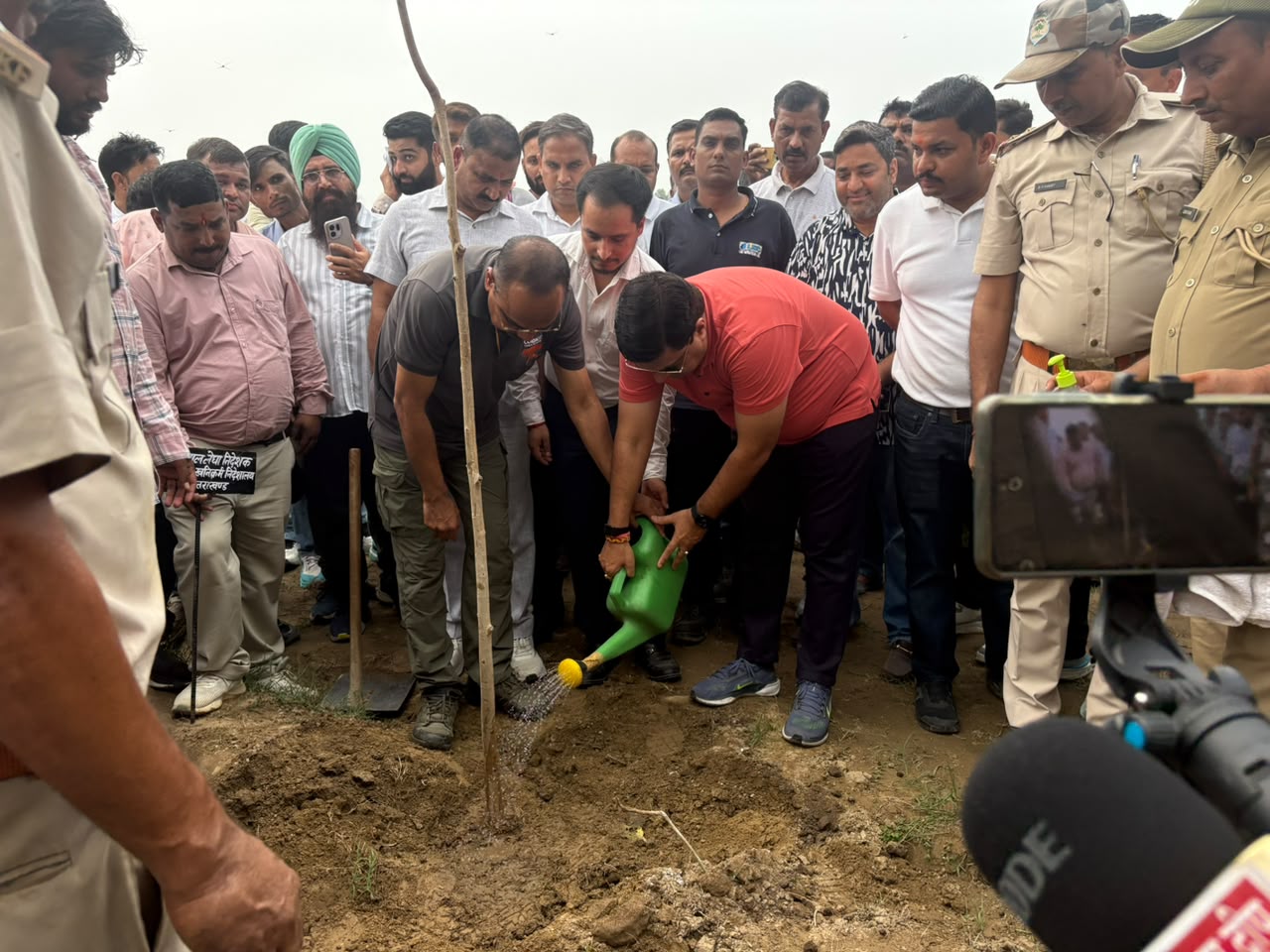 22 हेक्टेयर वन भूमि में उगेगा संजीवनी वन, खनन और वन विभाग की अनूठी पहल
