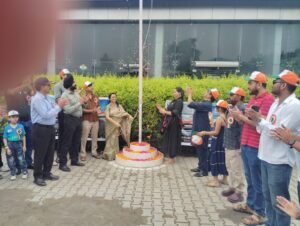 कुमार ऑटो व्हीकल ने निकाली फ्रीडम ड्राइव इलेक्ट्रिक वाहन रैली